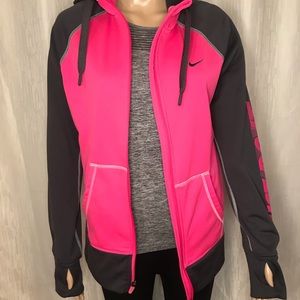 Nike Therma-Fit Medium